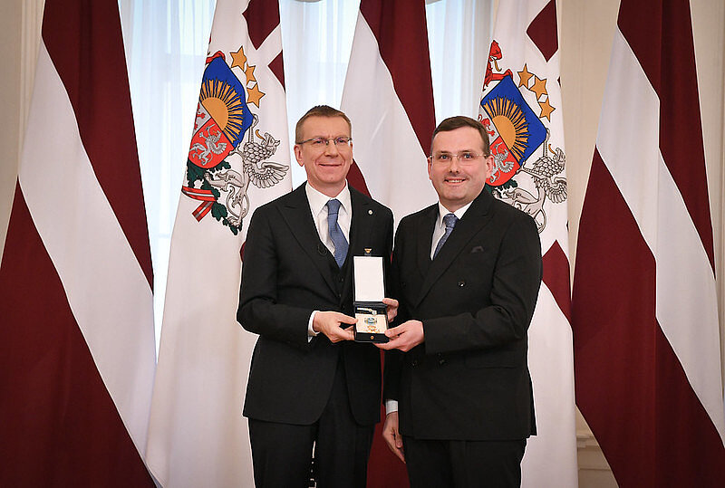 Docents Jānis Pleps saņem Triju Zvaigžņu ordeni