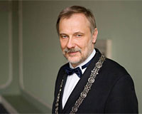 Rektors prof. Mārcis Auziņš