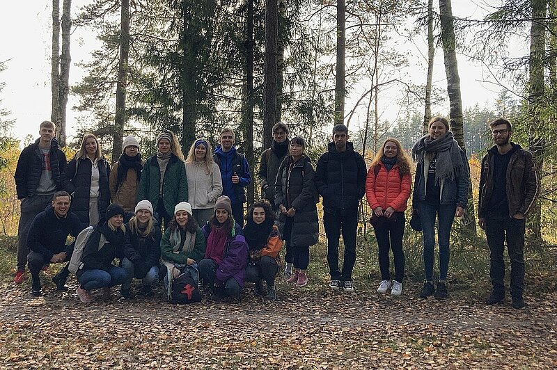 Studentu pārgājienā no Tukuma līdz Smārdes stacijai noieti 17km
