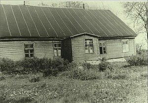Lībagu pagasta “Slaparu” mājās. Foto: no Latvijas Universitātes Muzeja krājuma
