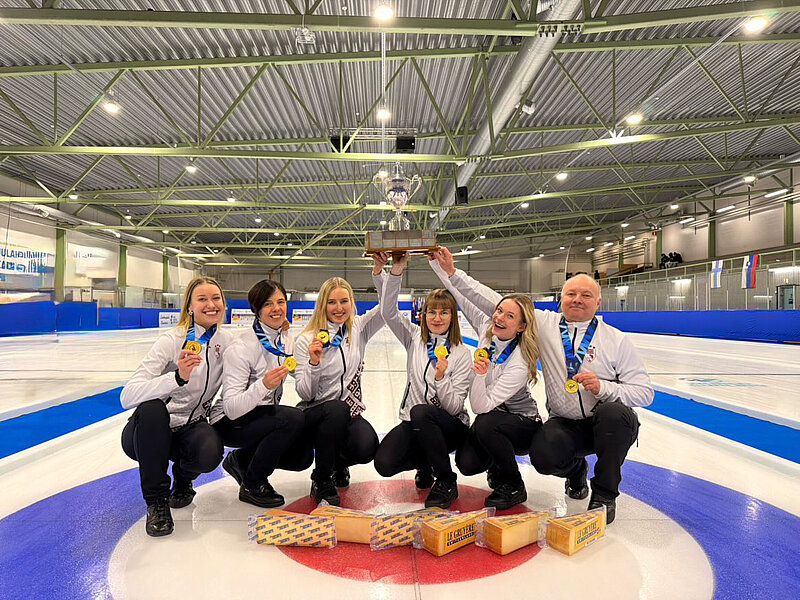 Latvijas sieviešu izlase izcīna Eiropas čempionāta B divīzijas zeltu — komandā arī LU sportiste Rēzija Ieviņa