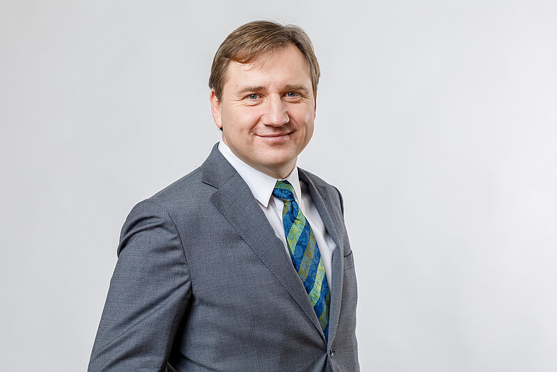 The new rector of the University of Latvia, Gundars Bērziņš, takes office