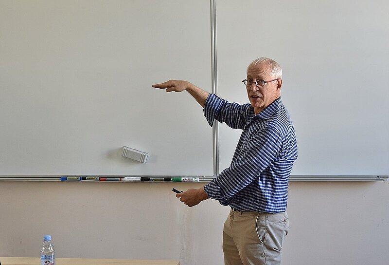 Turing Award laureate Robert Tarjan will visit the University of Latvia