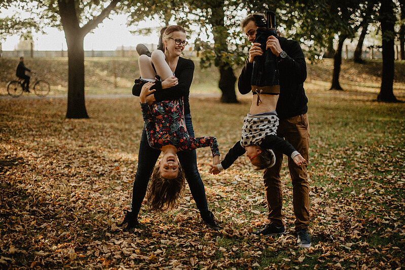 Velga Polinska ar vīru un bērniem