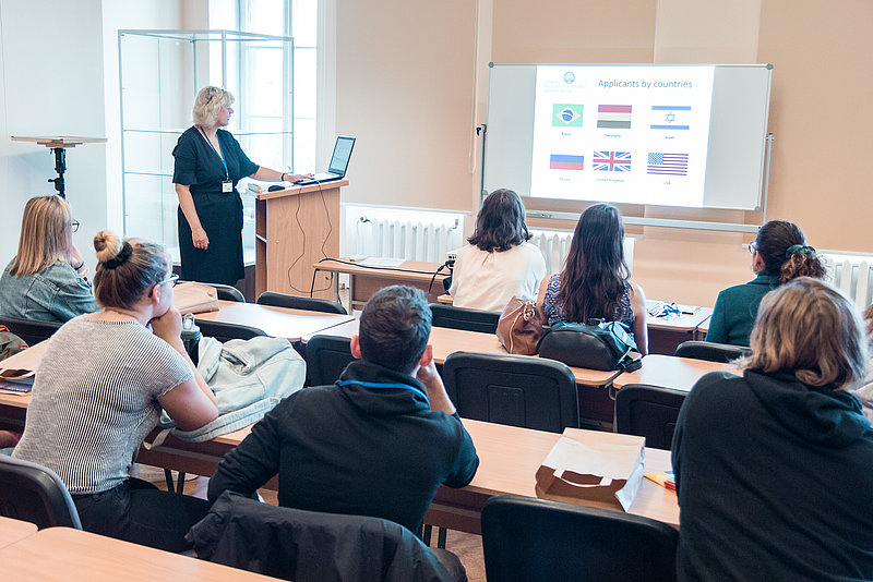 Latvijas Universitātē satiekas diasporas jaunieši