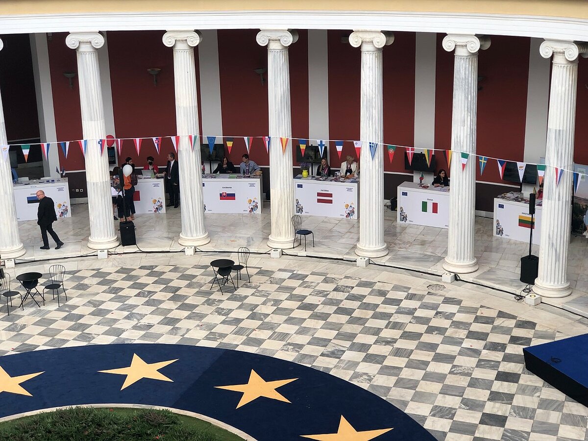 Pasākums norisinājās Atēnās, konferenču centrā “Zappion Megaron”.