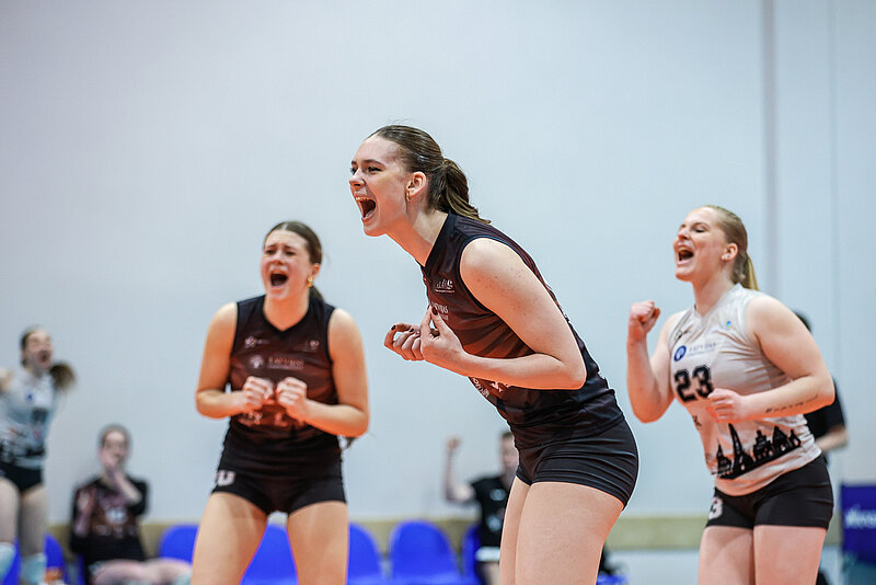 Vārdiem neaprakstāms atbalsts un pārliecinošs sākums bronzas sērijā