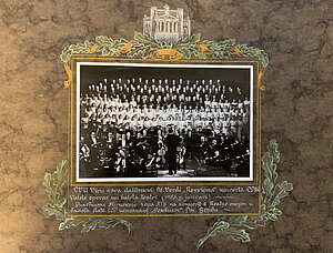 LVU Vīru kora dalībnieki Džuzepes Verdi operas “Rekviēms” koncertā 1953. gada janvārī. Latvijas Universitātes Muzeja krājums.