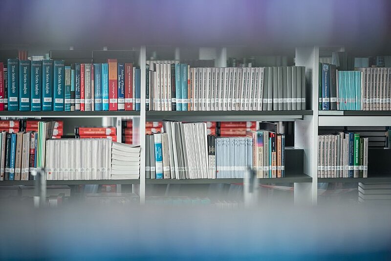 Vārdnīcā “Tēzaurs” parādījušies pirmie iniciatīvā “Iesaki vārdu!” iesniegtie papildinājumi