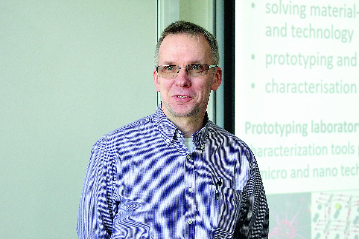 Dr. phys. Andris Anspoks