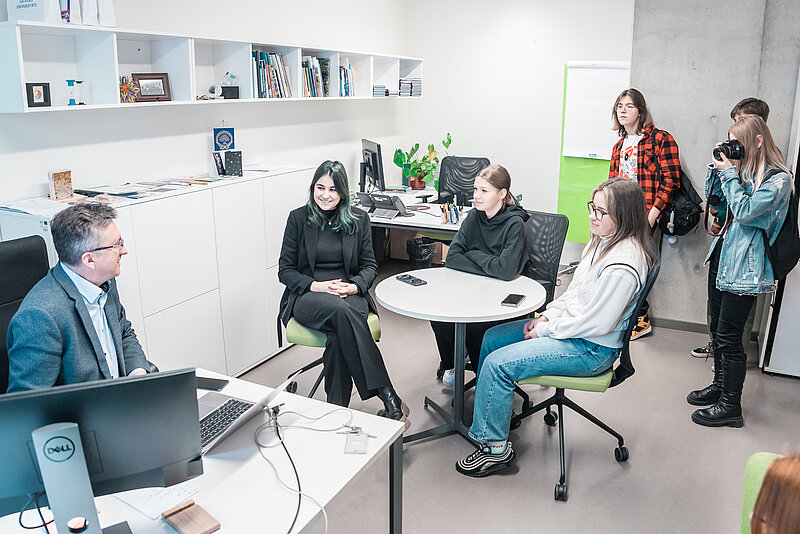 Latvijas Universitāte šonedēļ sagaidīs ēnotājus!  