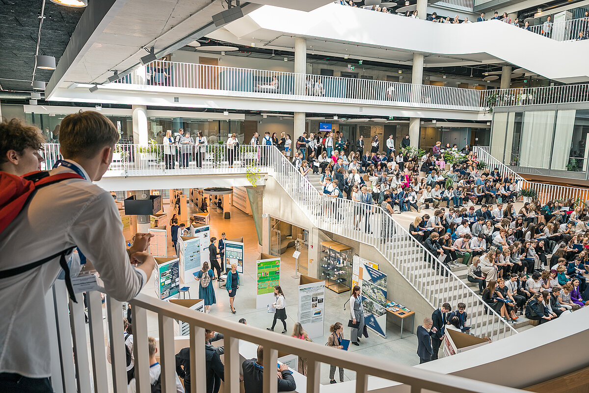 Latvijas skolēnu 48. zinātniskās pētniecības darbu konference (3. posms) LU Akadēmiskajā centrā. Foto: Toms Grīnbergs, LU Komunikācijas departaments
