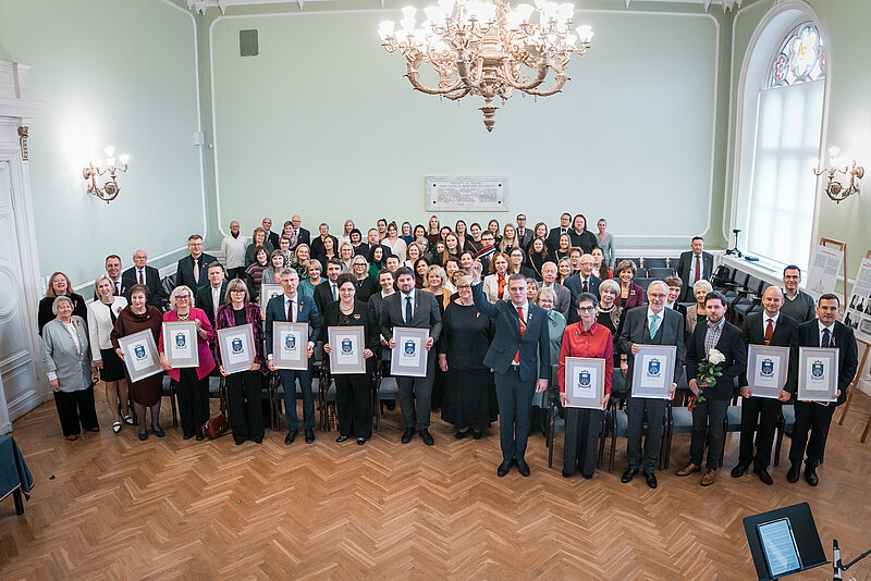 The University of Latvia holds a nationally recognized heraldic coat of arms 
