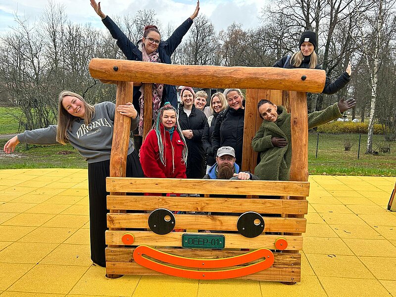 “Redzēt pasauli pētnieka acīm un apjēgt – skolotājs ir burvis”: ieskats jauno skolotāju darbā indukcijas gadā