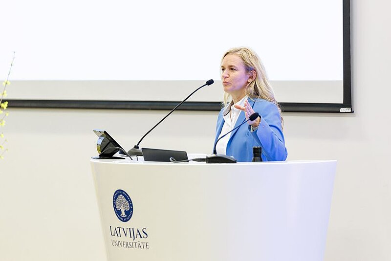 LU84 atklāšanas plenārsēdē uzsver pāreju no zināšanu radīšanas uz ietekmi sabiedrībā 