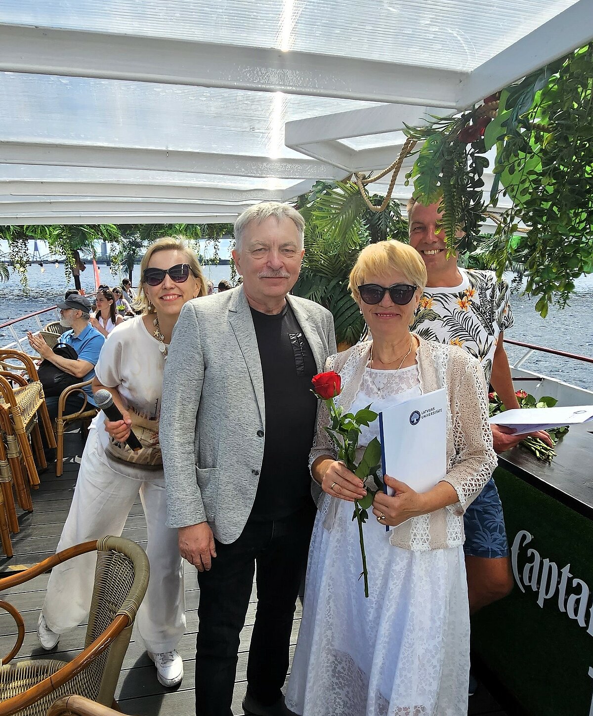 Intra Trofimoviča, Indriķis Muižnieks, Sarmīte Ančāne Vilciņa (vīru vokālais ansamblis "Dancis"), Andris Bergmanis