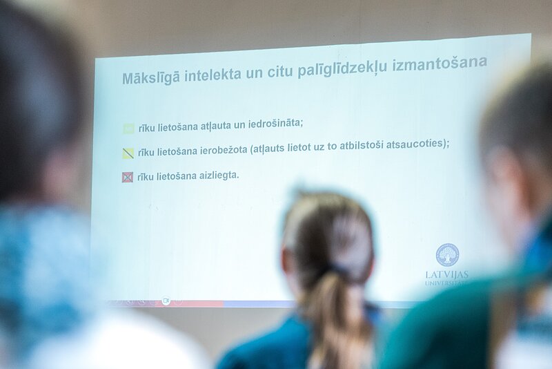 LU akadēmiskās izaugsmes nodarbībās šopavasar īpašs uzsvars uz mākslīgo intelektu studijās 