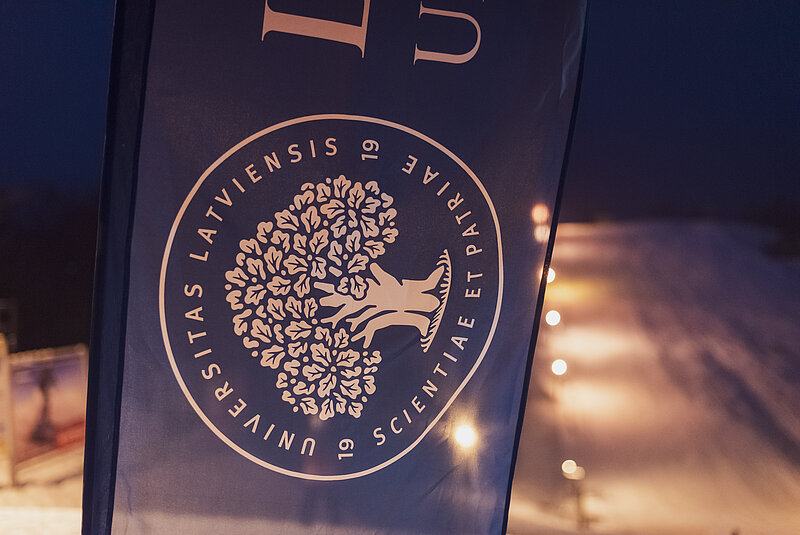 LU Ziemas sporta dienā sniegs lutina 420 dalībniekus 