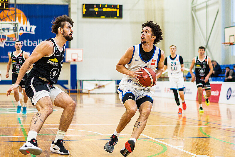 Basketbola sacensības studentiem