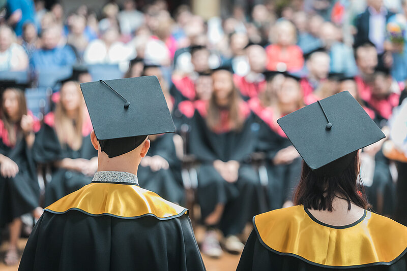 Latvijas Universitāti šovasar absolvējuši 2 222 jaunie speciālisti 