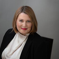 Evas Eglājas-Kristsones portreta foto