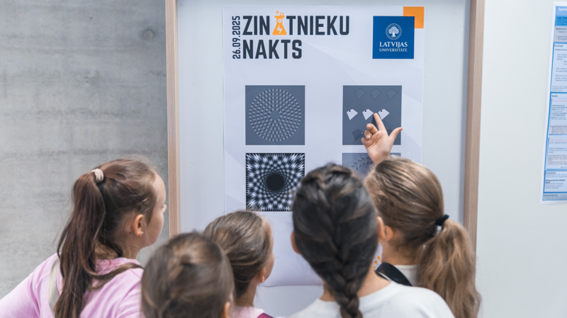 Zinātnieku nakts 2025 pulcē rekordlielu auditoriju – visvairāk apmeklētāju LU