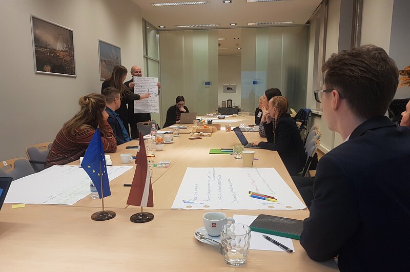Latvijas eksperti diskutē par jauniešu sociālekonomisko aktivitāšu izaicinājumiem un iespējām