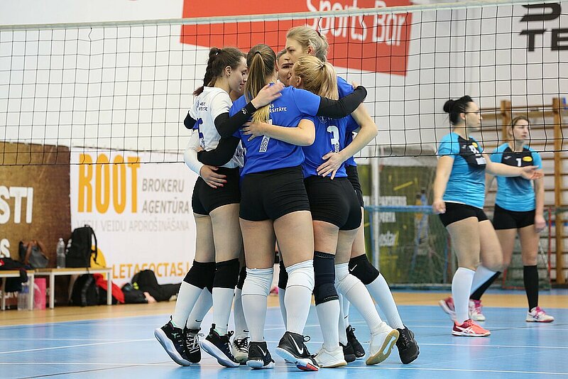 LU sieviešu volejbola komanda uzvar Nacionālajā līgā un iekļūst “Optibet” Latvijas čempionāta pusfinālā