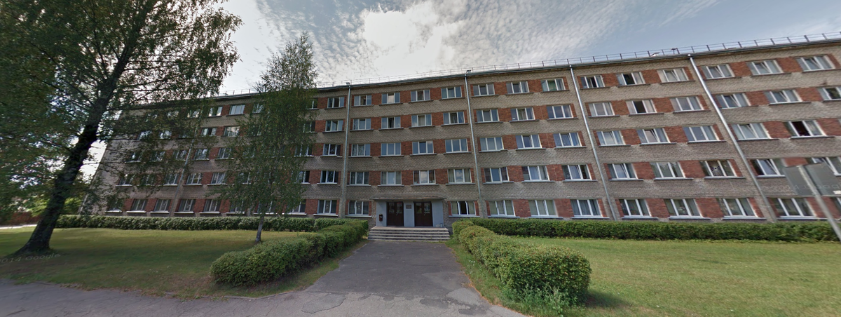 Dienesta viesnīca Burtnieku ielā 1