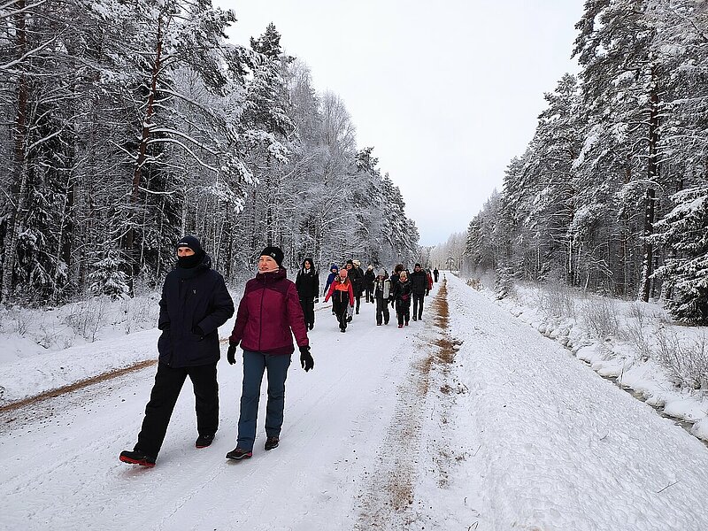 Aizvadīts LU Darbinieku pārgājiens “Pa strēlnieku pēdām”