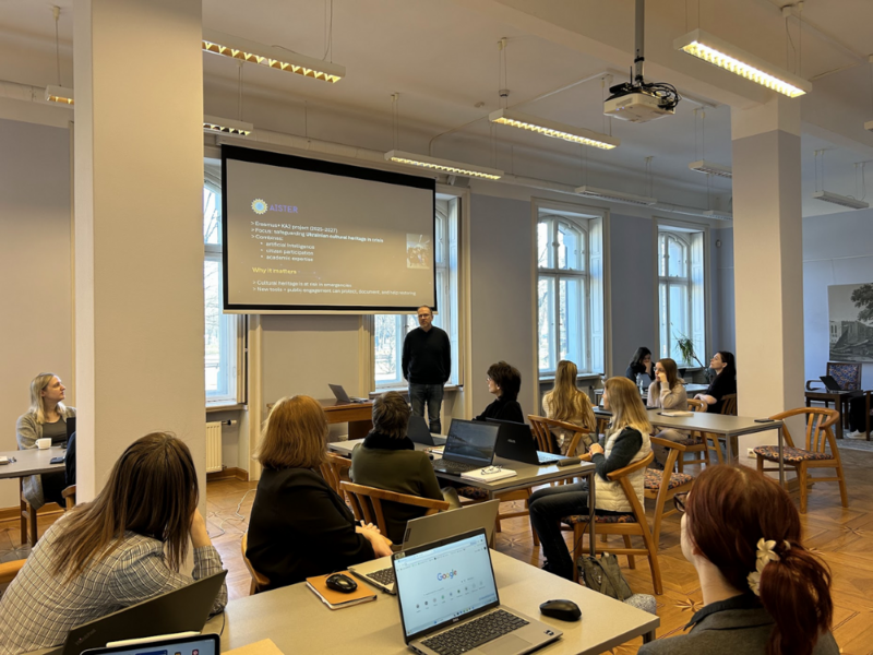 Citizen Science and Artificial Intelligence in the Preservation of Ukrainian Cultural Heritage