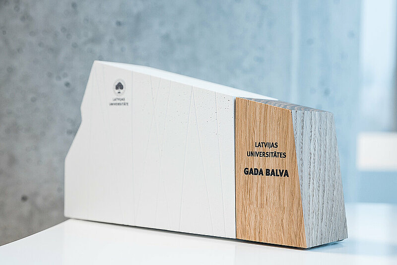 Aicina izvirzīt kolēģus LU apbalvojumam “Gada darbinieks 2023”