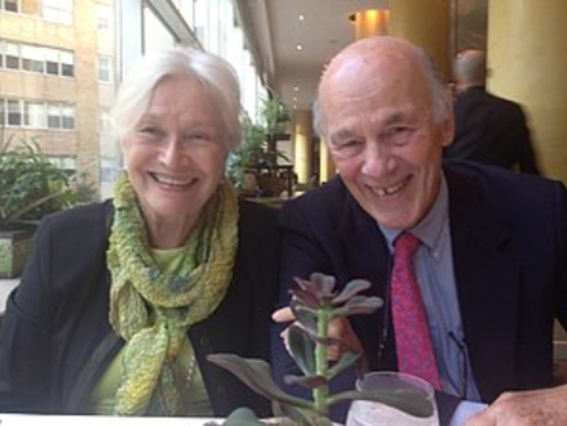 Support of the Mundheim family enhances prestige of the red diplomas at UL and worldwide