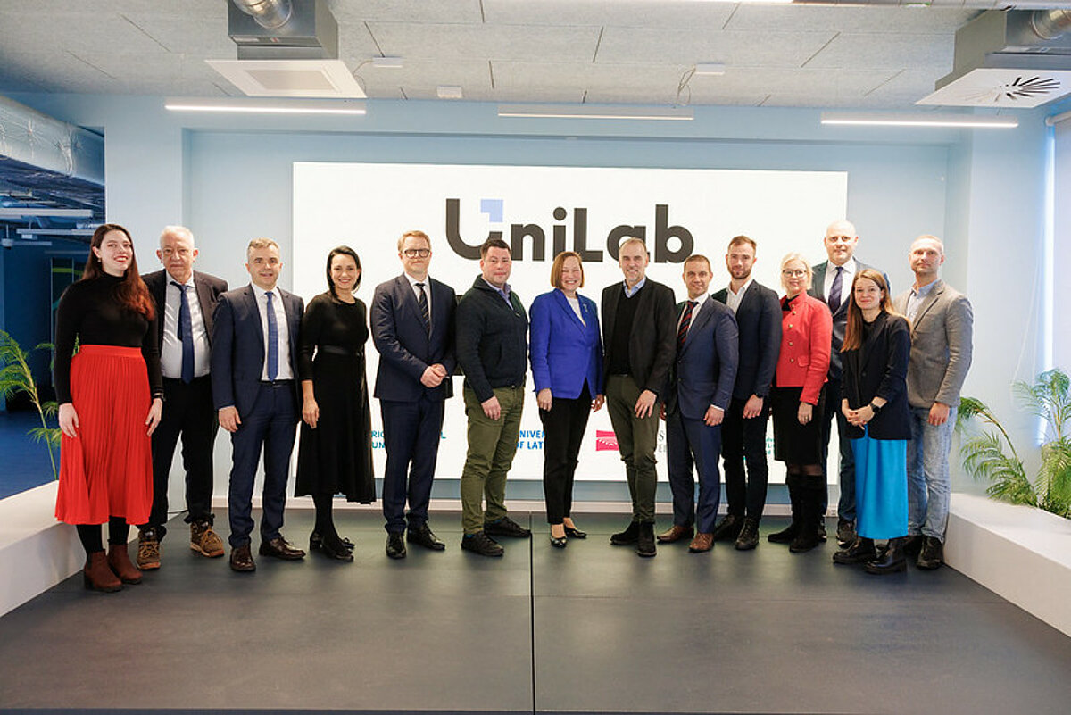 Universitāšu inkubators «UniLab» paraksta līgumu ar Skandināvijas vadošo iespējkapitāla un akcelerācijas fondu «Accelerace»
Foto: Toms Norde