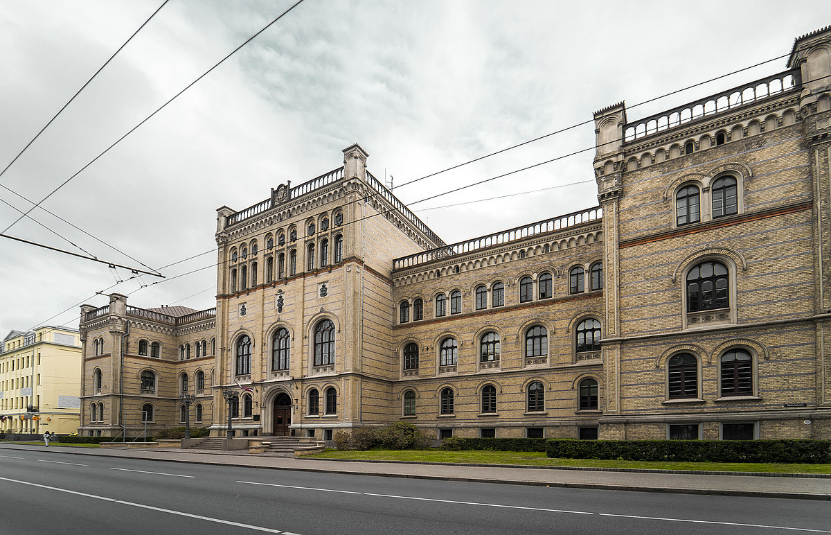 Latvijas Universitātes centrālā ēka. © Foto: Toms Grīnbergs, LU Komunikācijas un inovāciju departaments