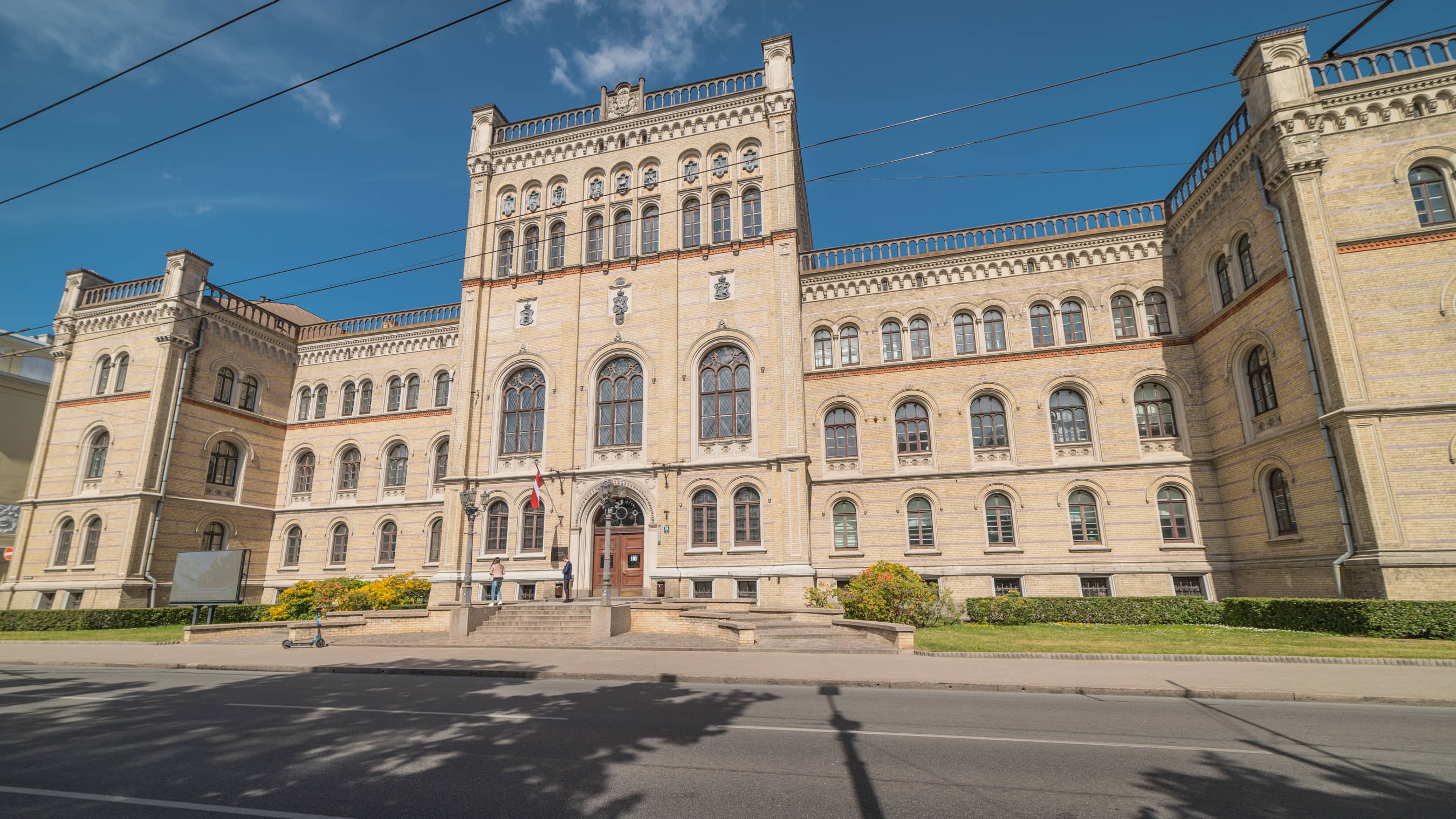 LU galvenā ēka Raiņa bulvārī 19