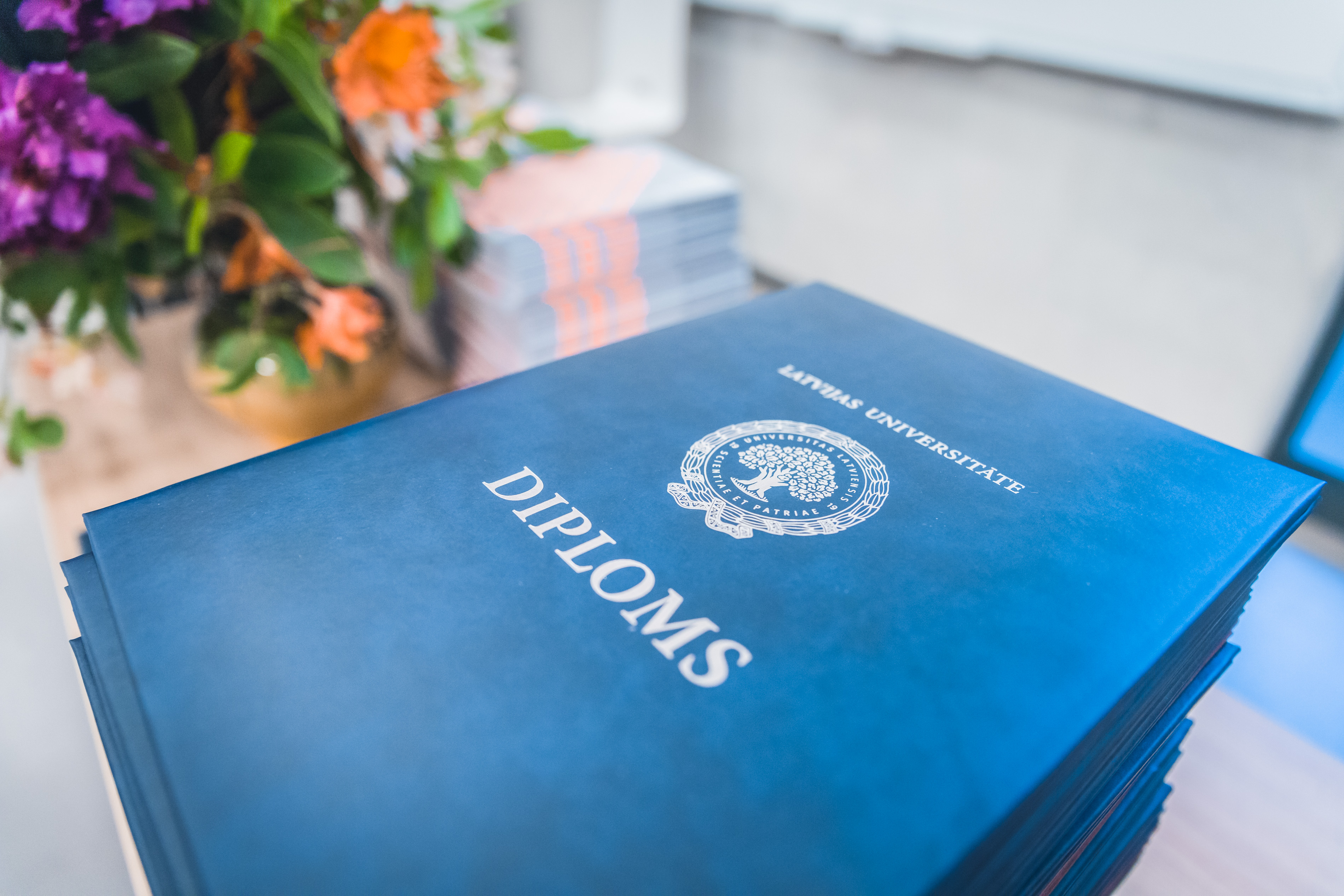 LU diploms
