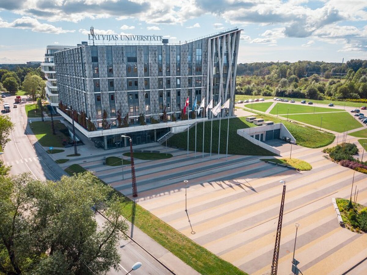 Latvijas Universitātes Akadēmiskais centrs