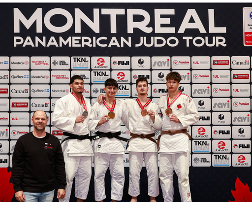 Sportisti ar medaļām