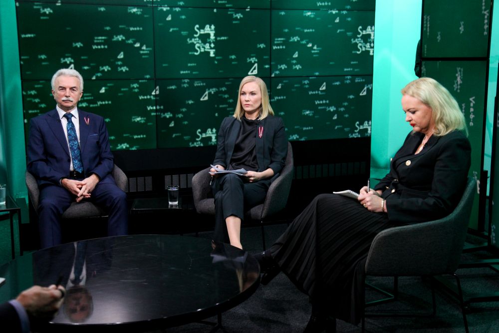 Dalībnieki TV24 studijā