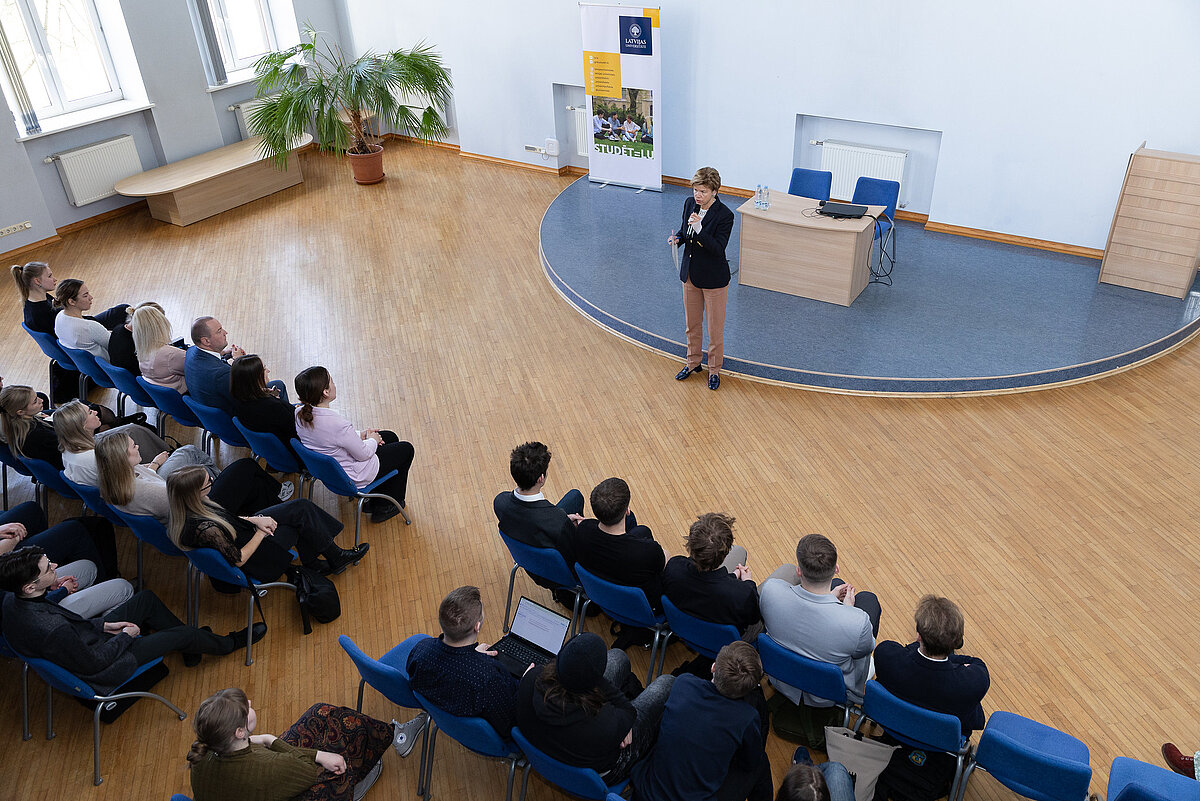 Ārlietu ministres tikšanās ar LU studentiem 2025. gadā