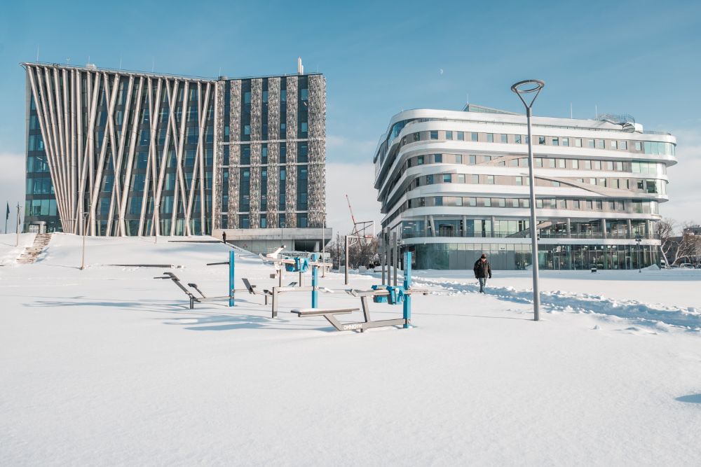 LU Akadēmiskais centrs ziemā
