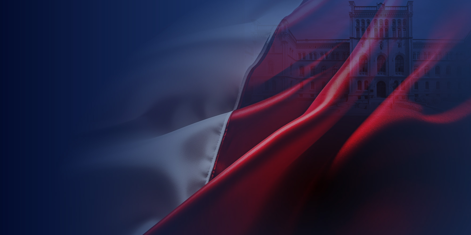 Latvijas Universitātes ēkas siluets fonā ar sarkanbaltsarkanu Latvijas karogu priekšplānā uz tumši zila fona